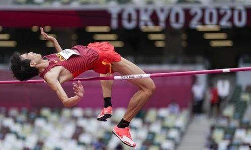 吃瓜挑战张国伟视频播放,张国伟视频播放引发网友热议